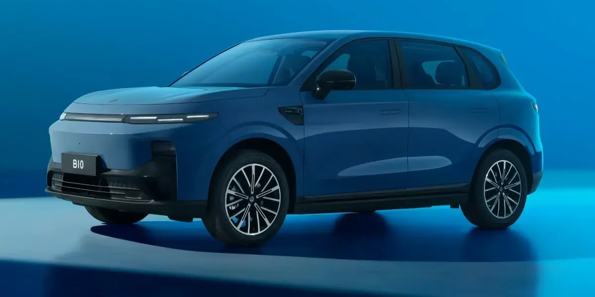 Makina elektrike Leapmotor B10