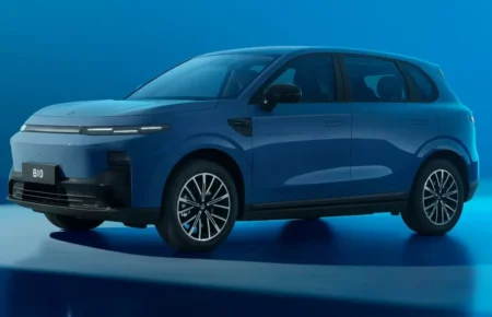 Makina elektrike Leapmotor B10